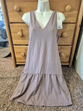 New A New Day Sleeveless V-Neck Knit Dress in Tan Size S